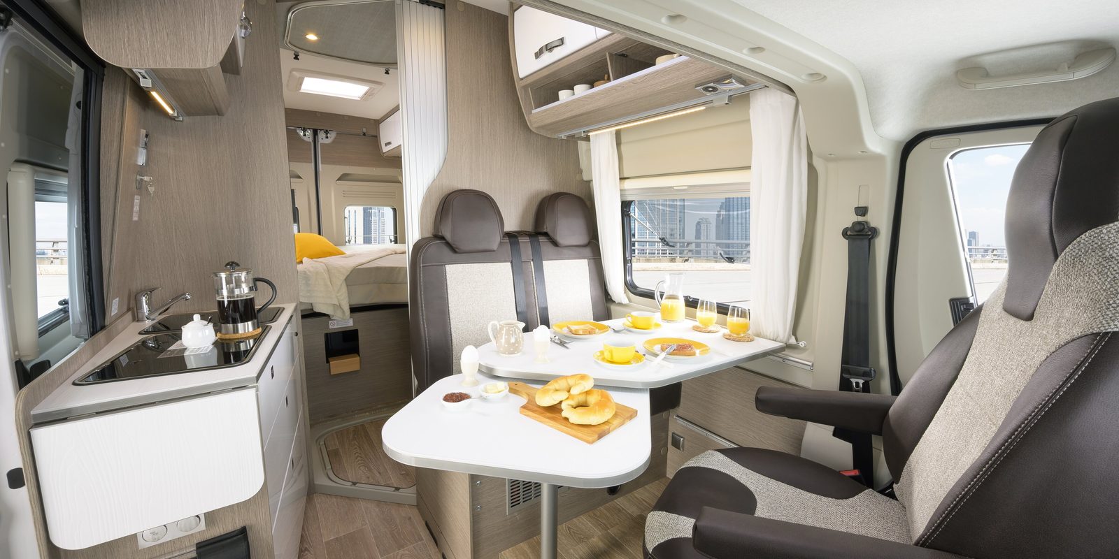 Roadcruiser Revolution Durchsicht / Grundriss